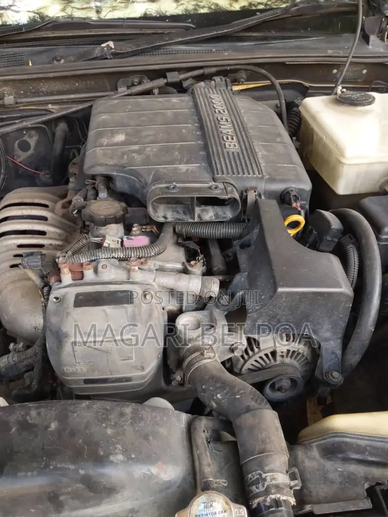 Toyota Cresta 2000 Silver