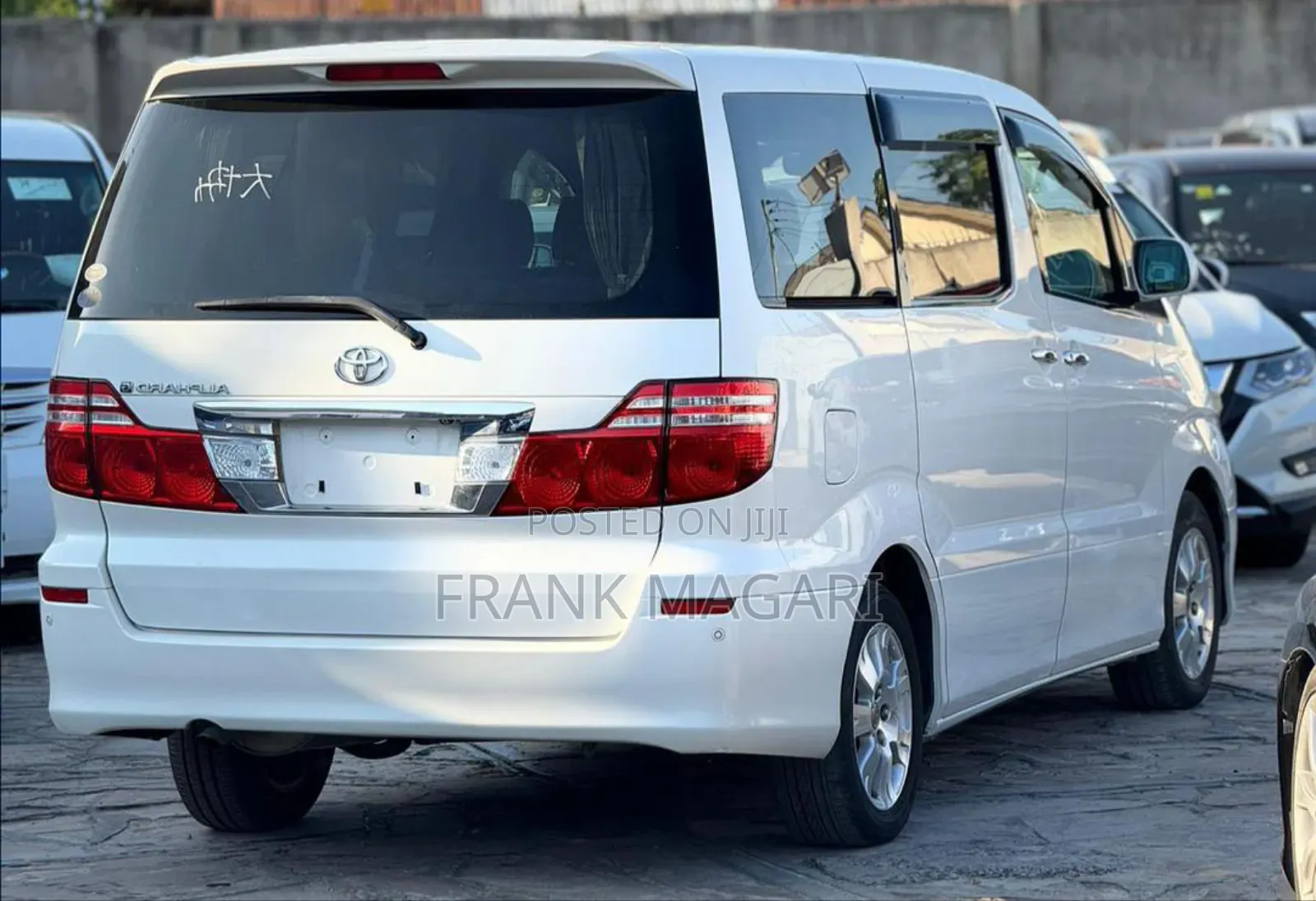 Toyota Alphard 2.4 Petrol AWD 2006 White