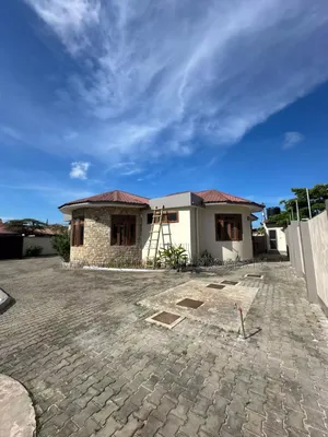 3bdrm House in Tegeta Namanga, Kinondoni for rent