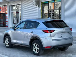 Mazda CX-5 2.2 Diesel FWD 2018 Gray