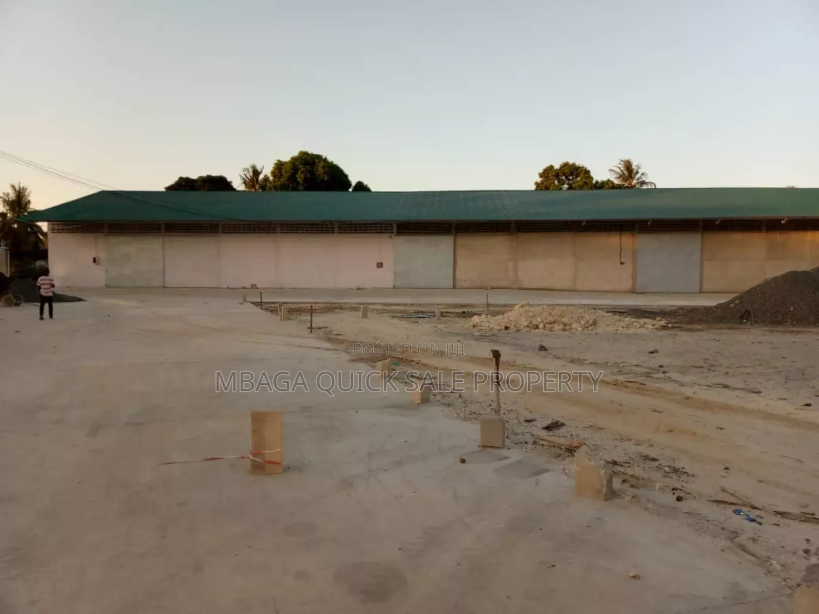 Godown Area SQM SIZE 400 for Rent at Boko Magengeni