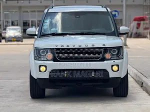 Land Rover Discovery 2015 White