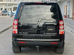 Land Rover Discovery 2013 Black
