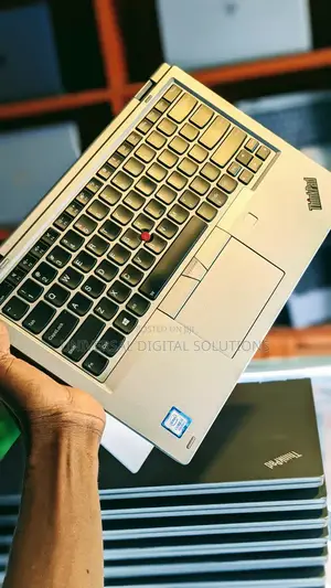 Laptop Lenovo ThinkPad Yoga 16GB Intel Core I5 SSD 512GB