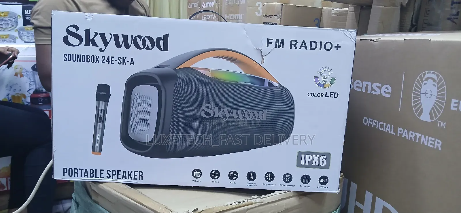 Skywood Boombox Speaker