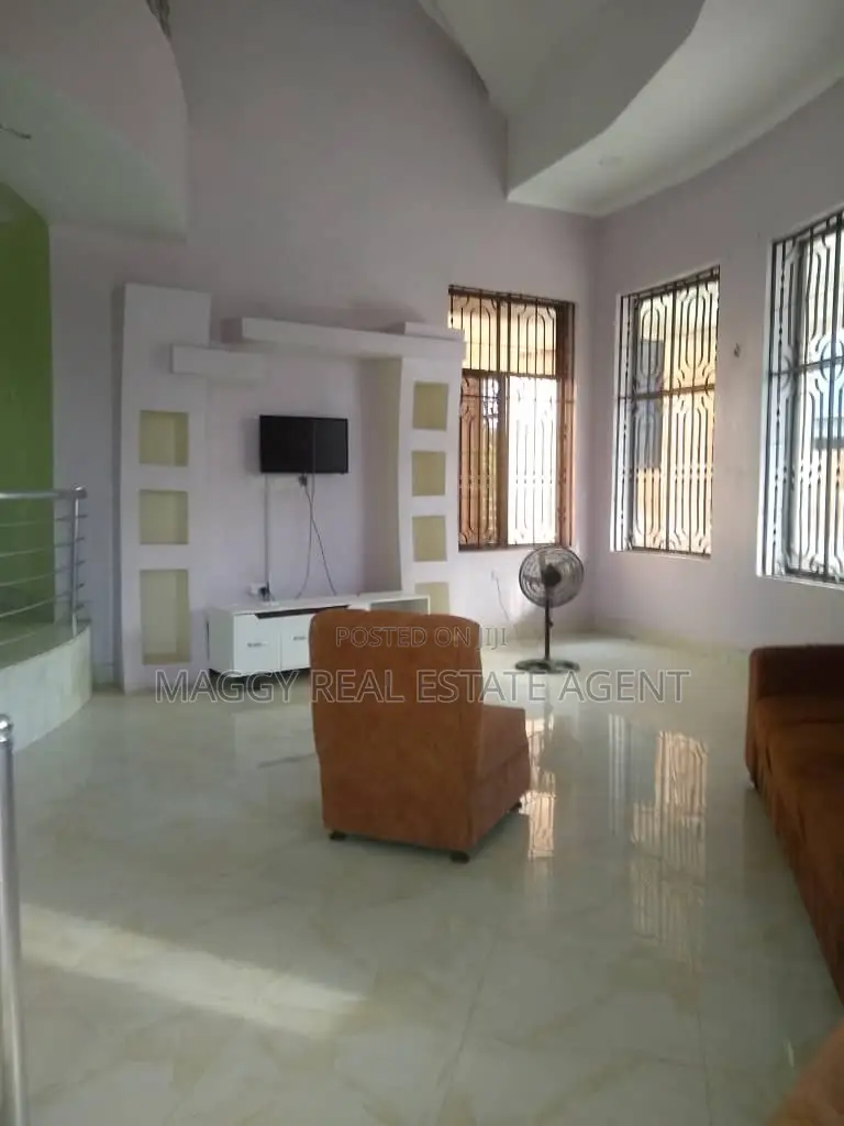 9bdrm House in Bunju Beach for rent
