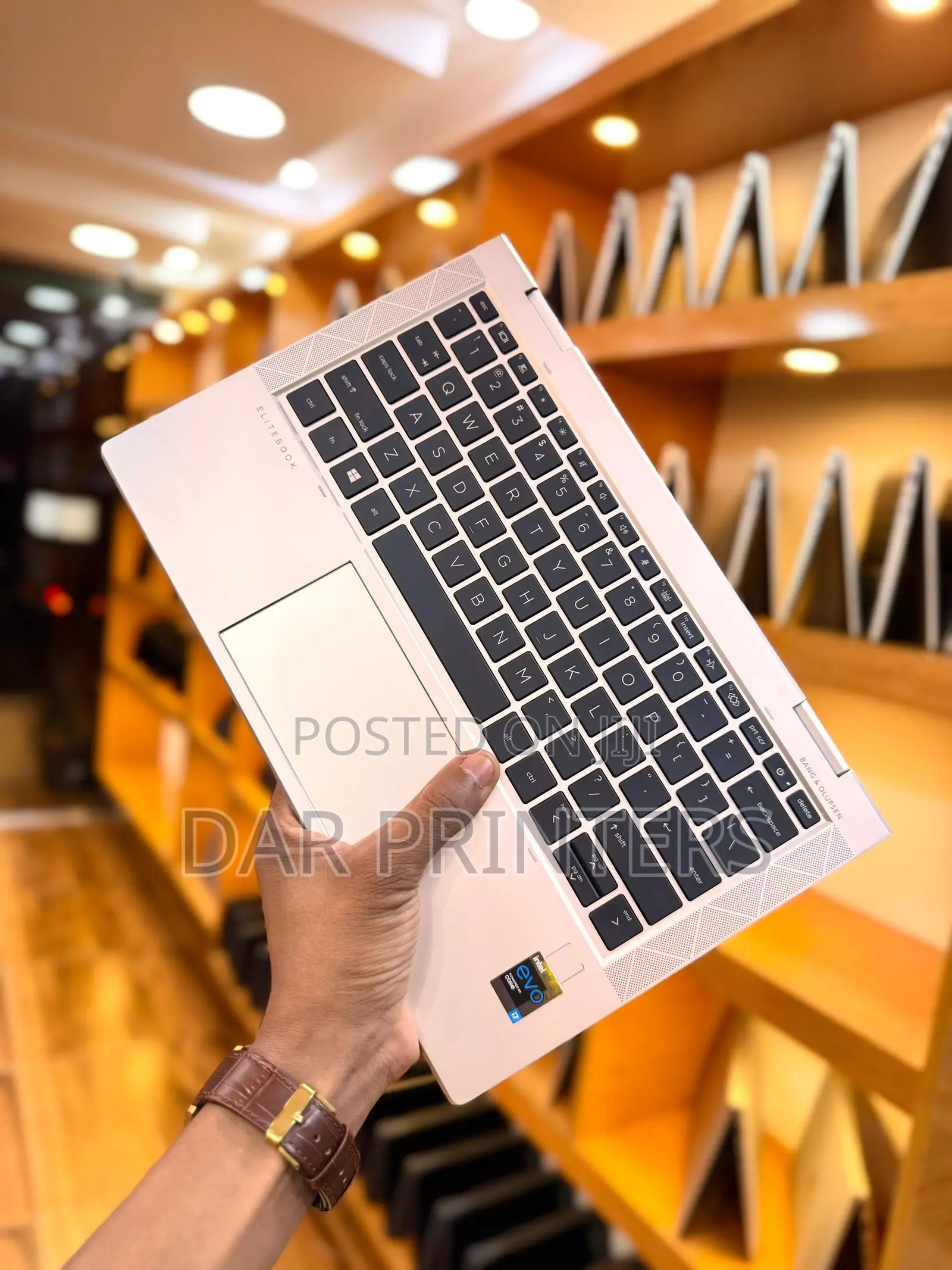 Laptop HP EliteBook 830 G8 32GB Intel Core I7 SSD 512GB