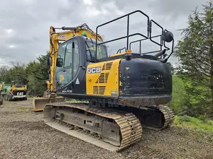 JCB Js131lc in UK