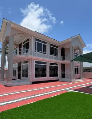 4bdrm House in Bunju Beach for rent