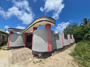 3bdrm House in Kinzudi, Goba for sale