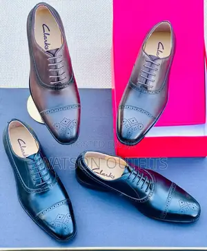 Best Quality Clarks Shoes/Footwears Og