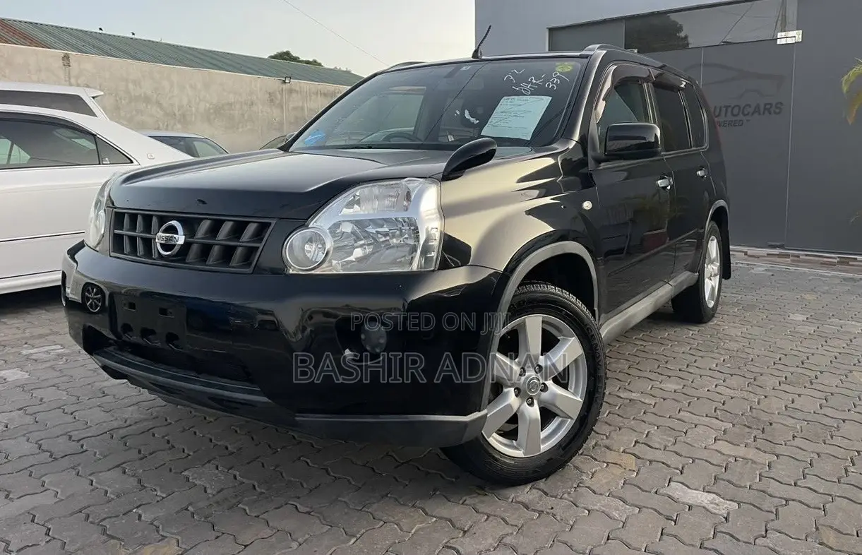 Nissan X-Trail 2010 Black