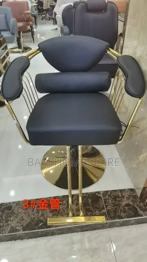 Classic Barber Saloon Chair