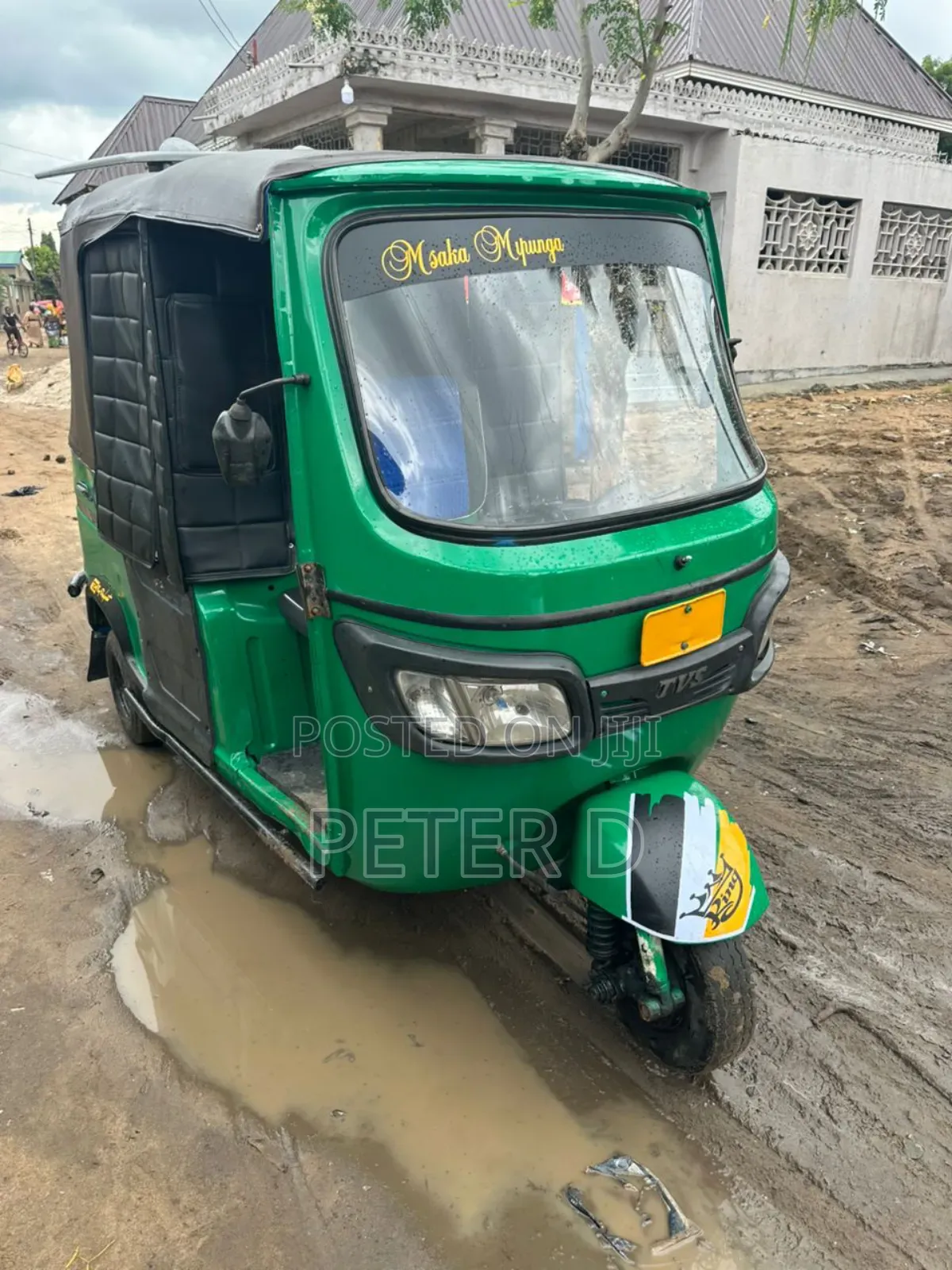 TVS Neo NX 2022 Green