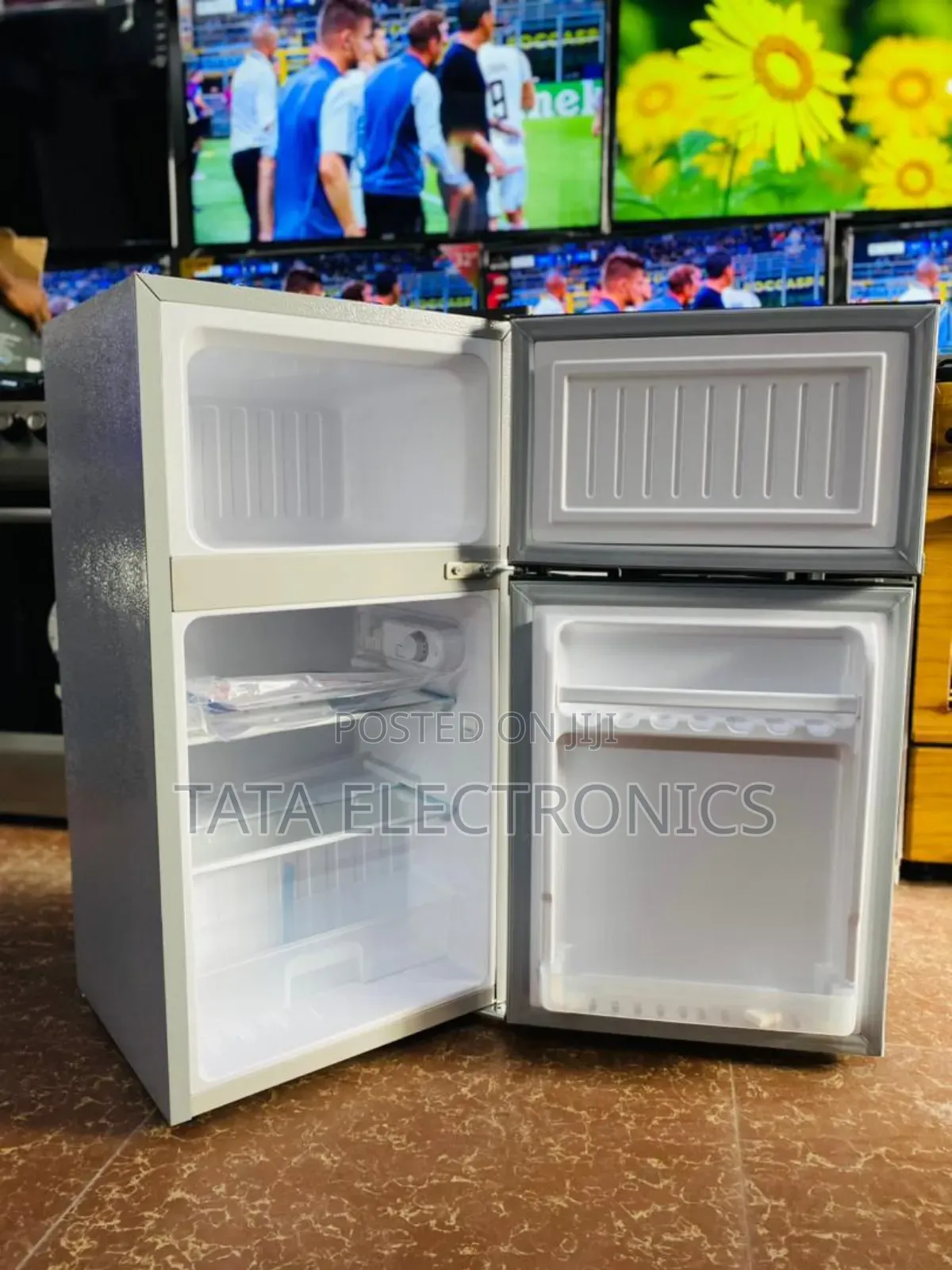 Homebase Refrigerators || Fridges 100 L