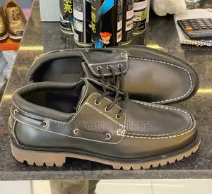 New Stock Leather Shoes With Strong Skin