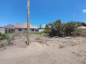 Kiwanja Kinauzwa Kigamboni Kisiwani