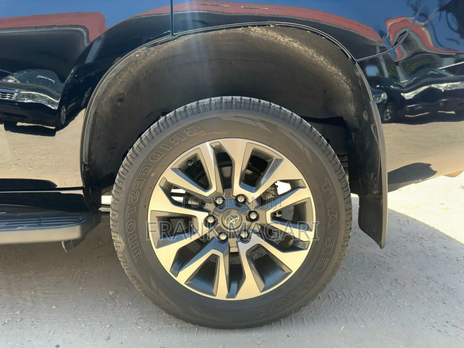 Toyota Land Cruiser Prado 2023 Black
