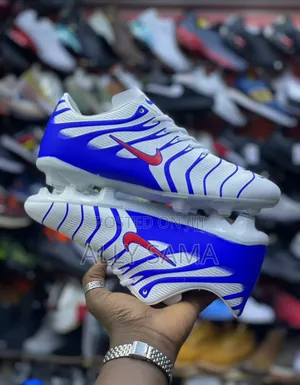 Mens Football Boots NIKE