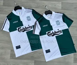 Liverpool 1995-1996 Away JERSEY