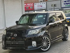 Toyota Corolla Rumion Hatchback 1.5 FWD 2008 Black