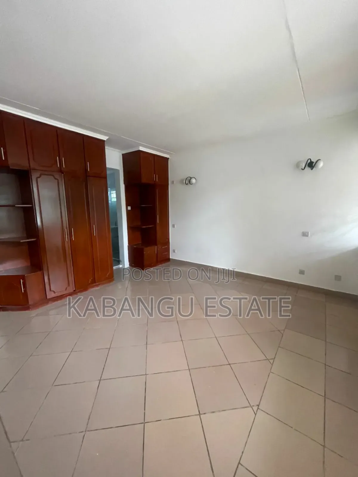 3bdrm Villa in Masaki for rent