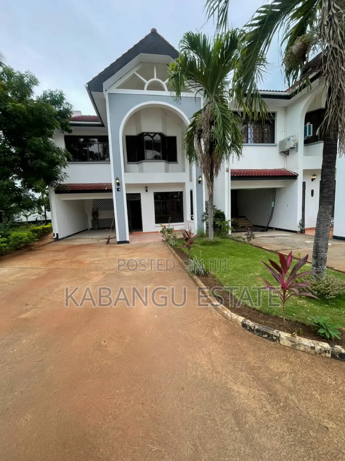 3bdrm Villa in Masaki for rent