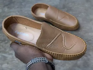Mens Loafers Fashion Material Leather