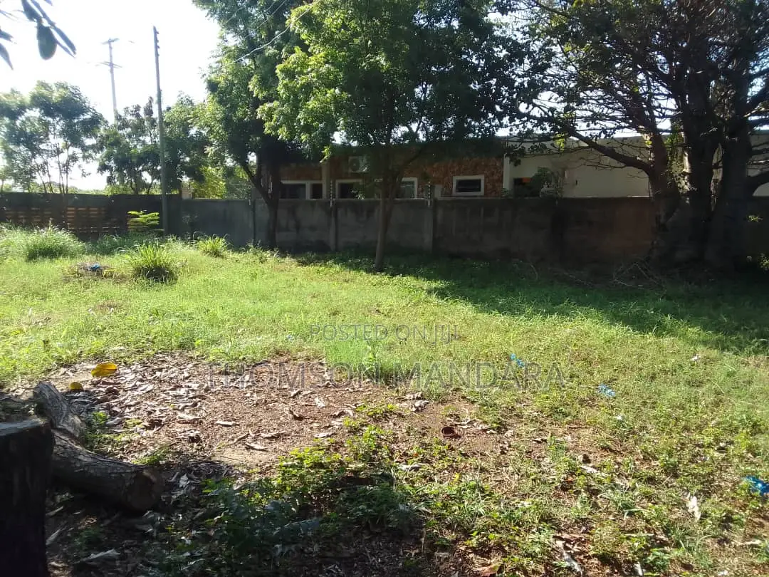 4bdrm Bungalow in Ras Kilomoni, Kunduchi for sale