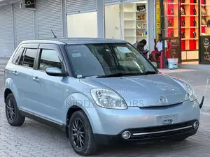 Mazda Verisa 2007