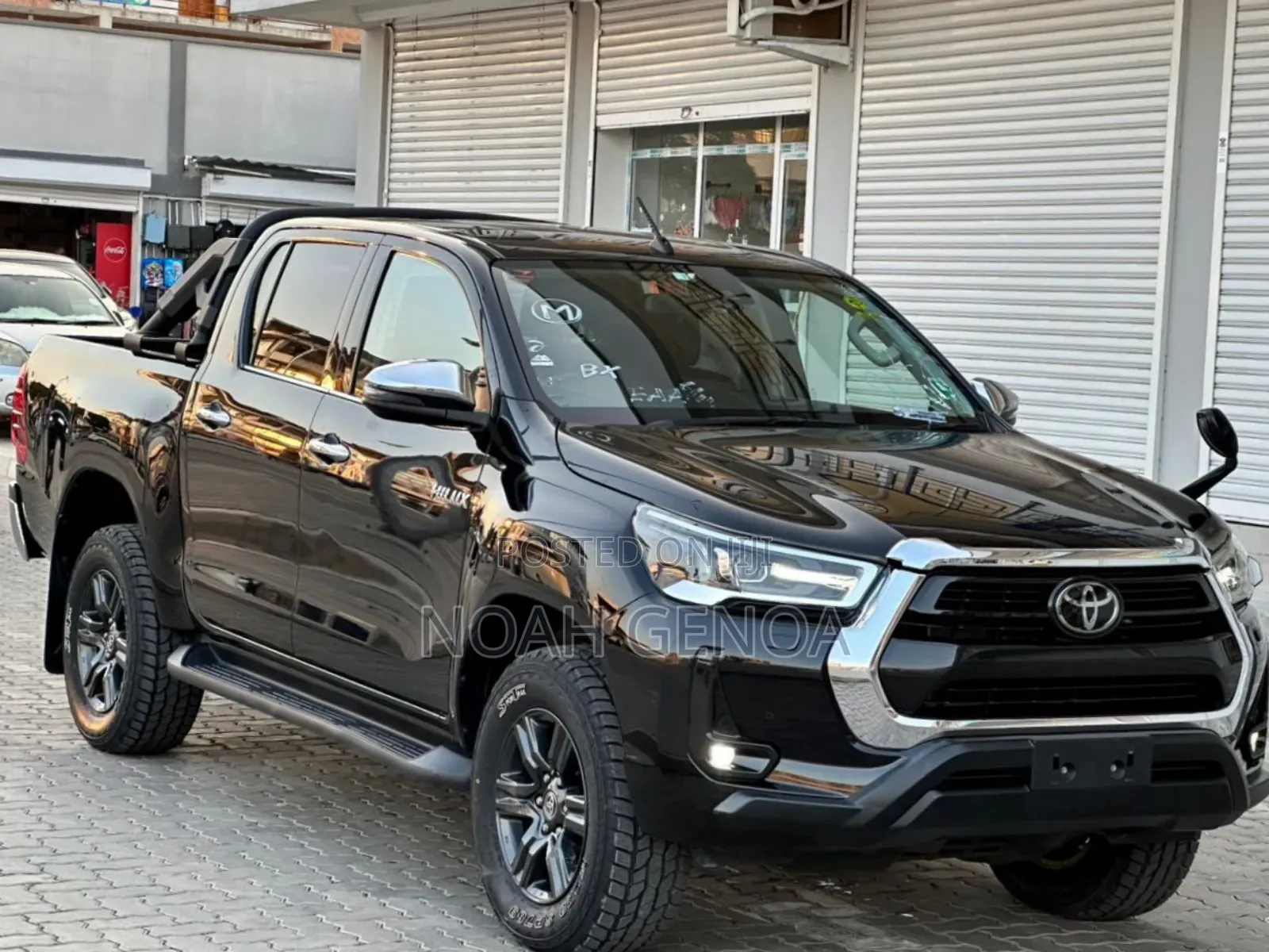 Toyota Hilux 2021 Black