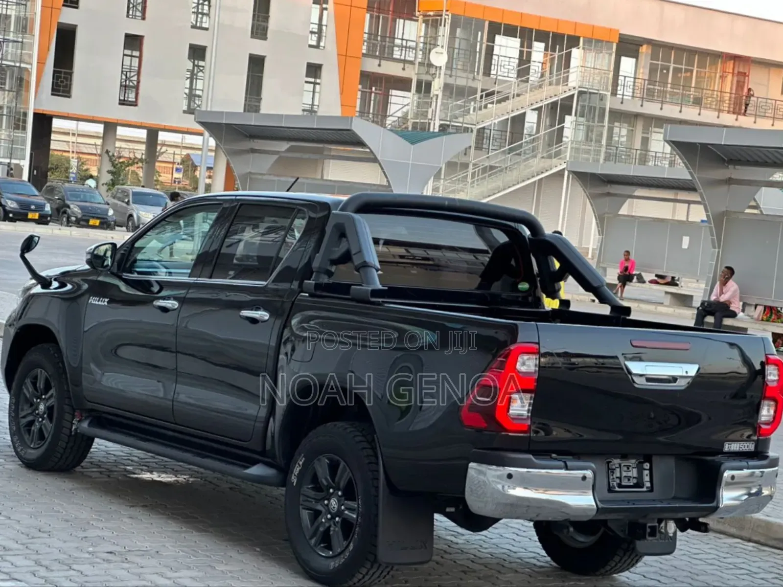 Toyota Hilux 2021 Black