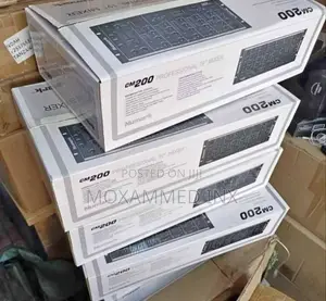 Numark Pro 19” Mixer CM200