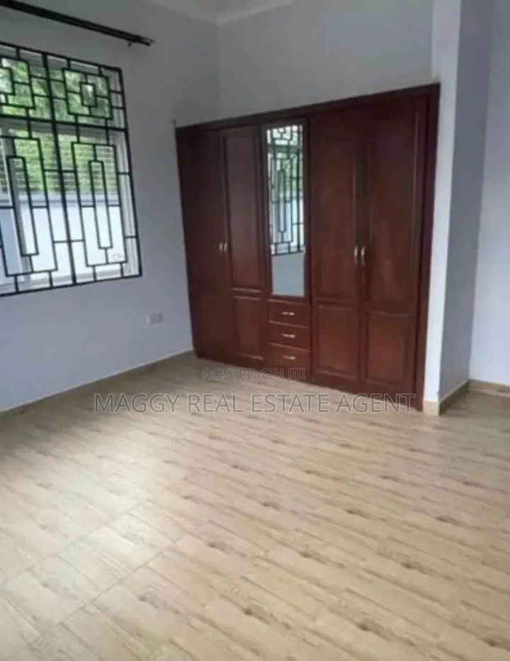 3bdrm House in Boko Magengeni, Bunju for rent