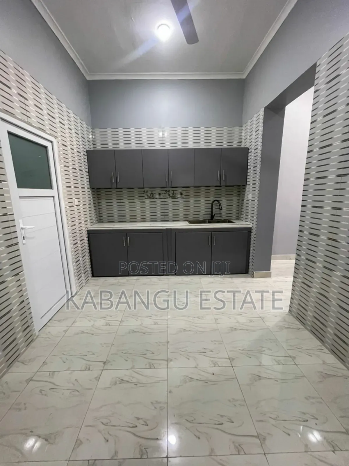 3bdrm Apartment in Mikocheni, Msasani for rent