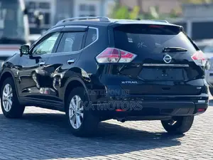 Nissan X-Trail 2.0 Petrol AWD 2014 Black