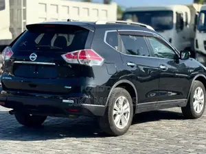 Nissan X-Trail 2.0 Petrol AWD 2014 Black