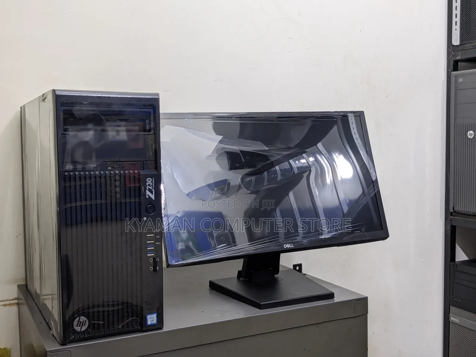 Desktop Computer HP Z230 4GB Intel Xeon HDD+SSD 500GB