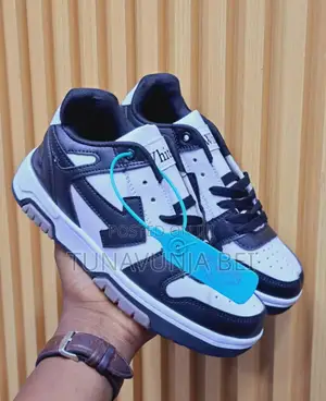 Off White Rubber