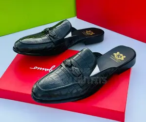 Viatu Vipya Vilivyowazi/Open Shoes