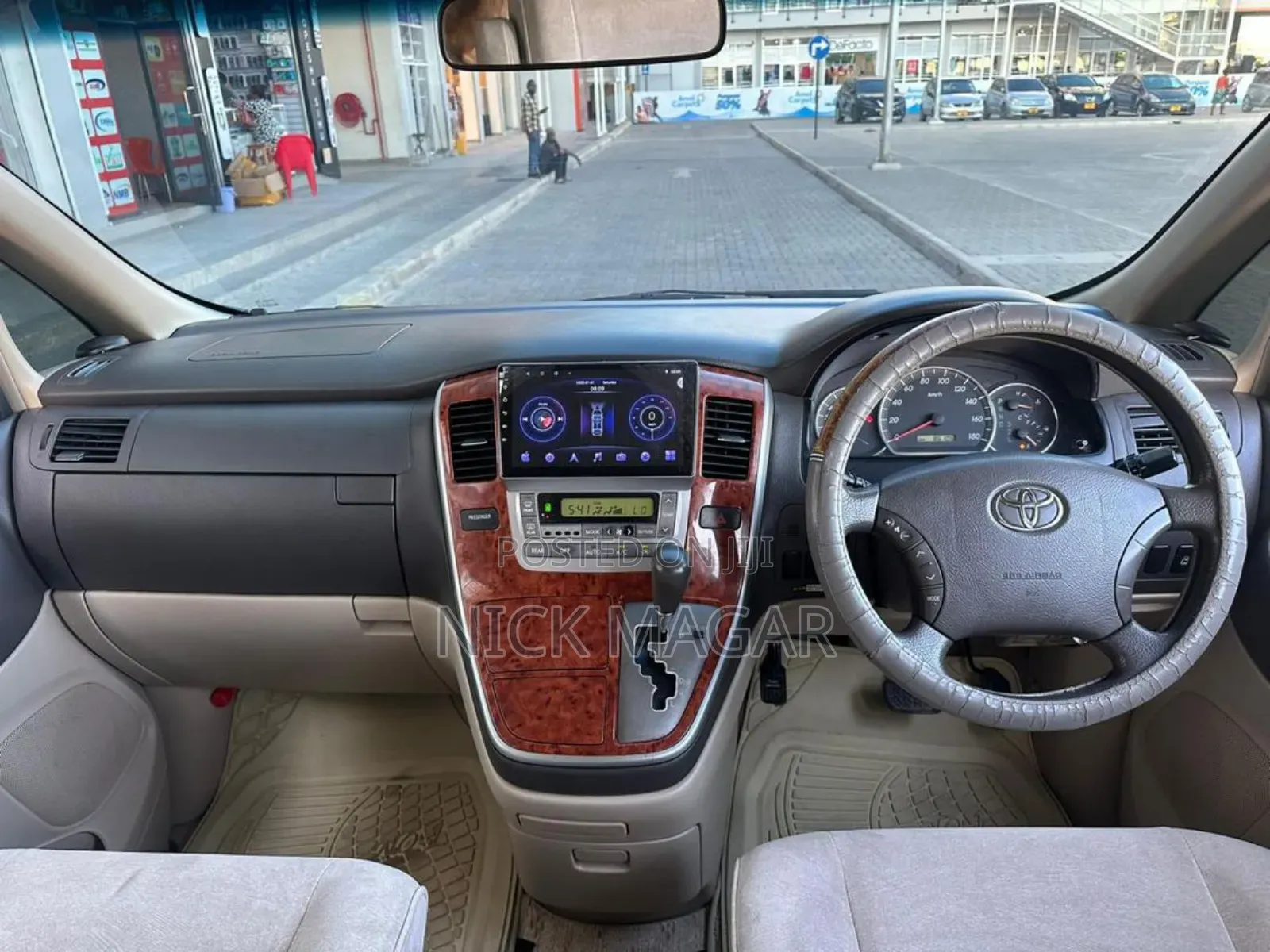 Toyota Alphard 2004 Black