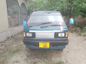 Toyota TownAce 2000 Blue
