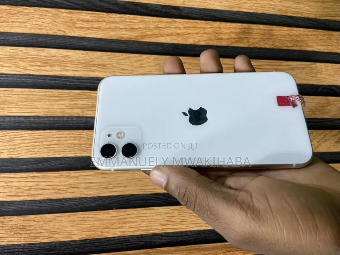 Apple iPhone 11 128 GB White