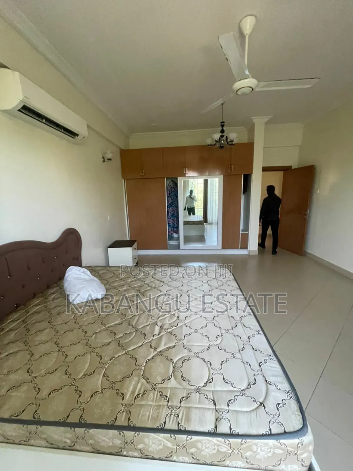 Furnished 3bdrm Apartment in Oysterbay for rent