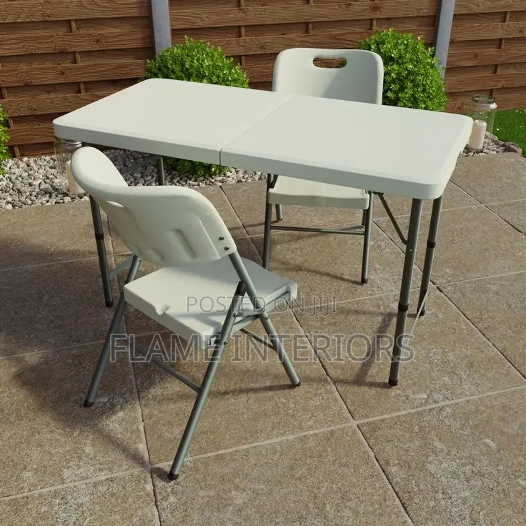 Foldable Table