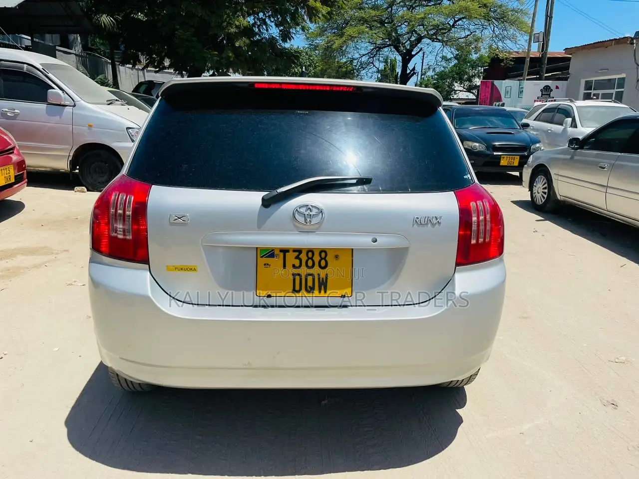 Toyota Corolla RunX 2005 Silver