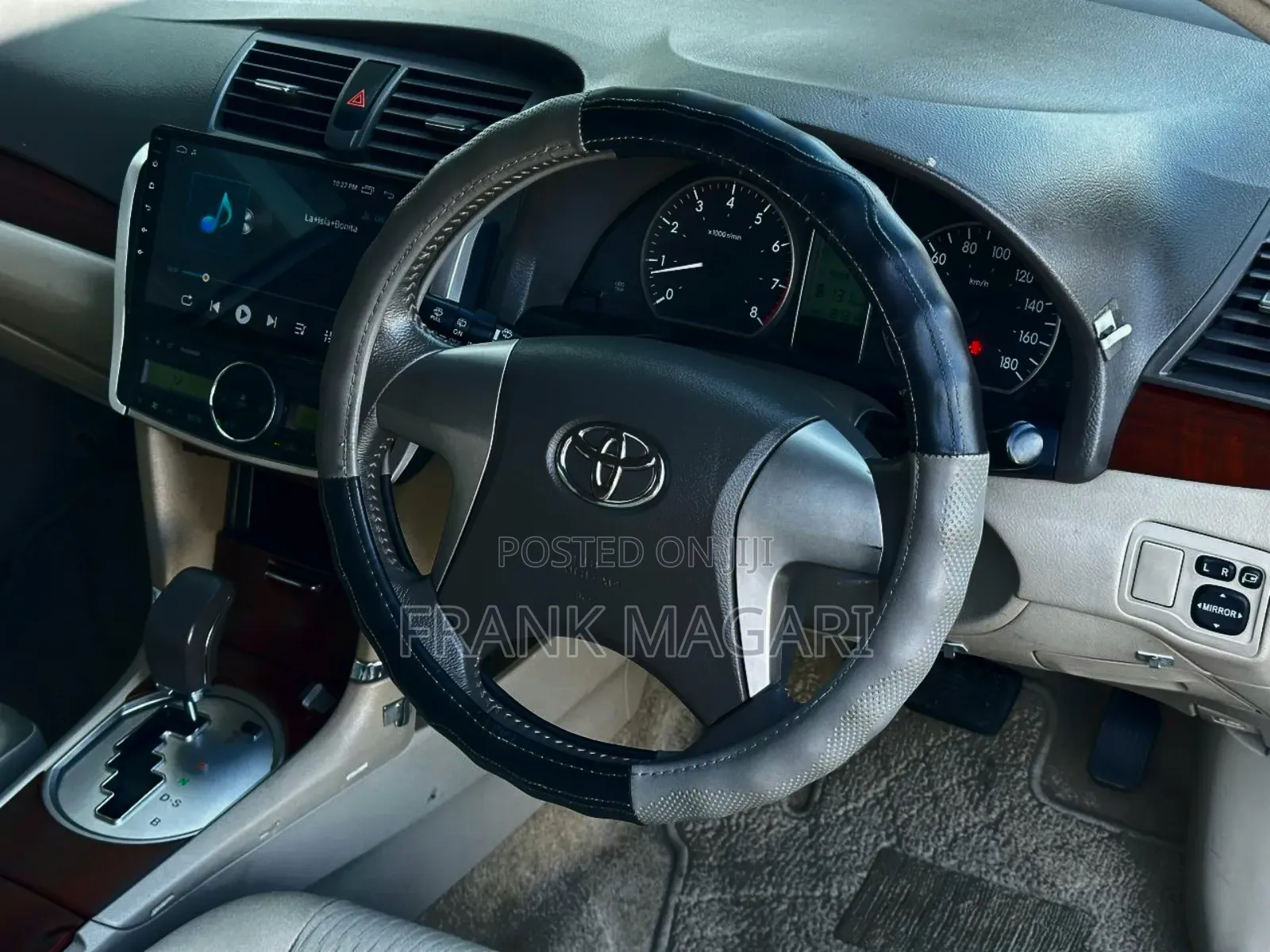 Toyota Premio 1.8 FWD 2011 Silver