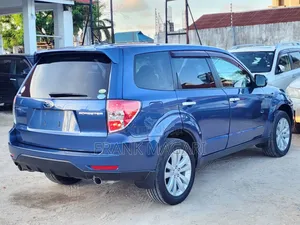 Subaru Forester 2011 Blue