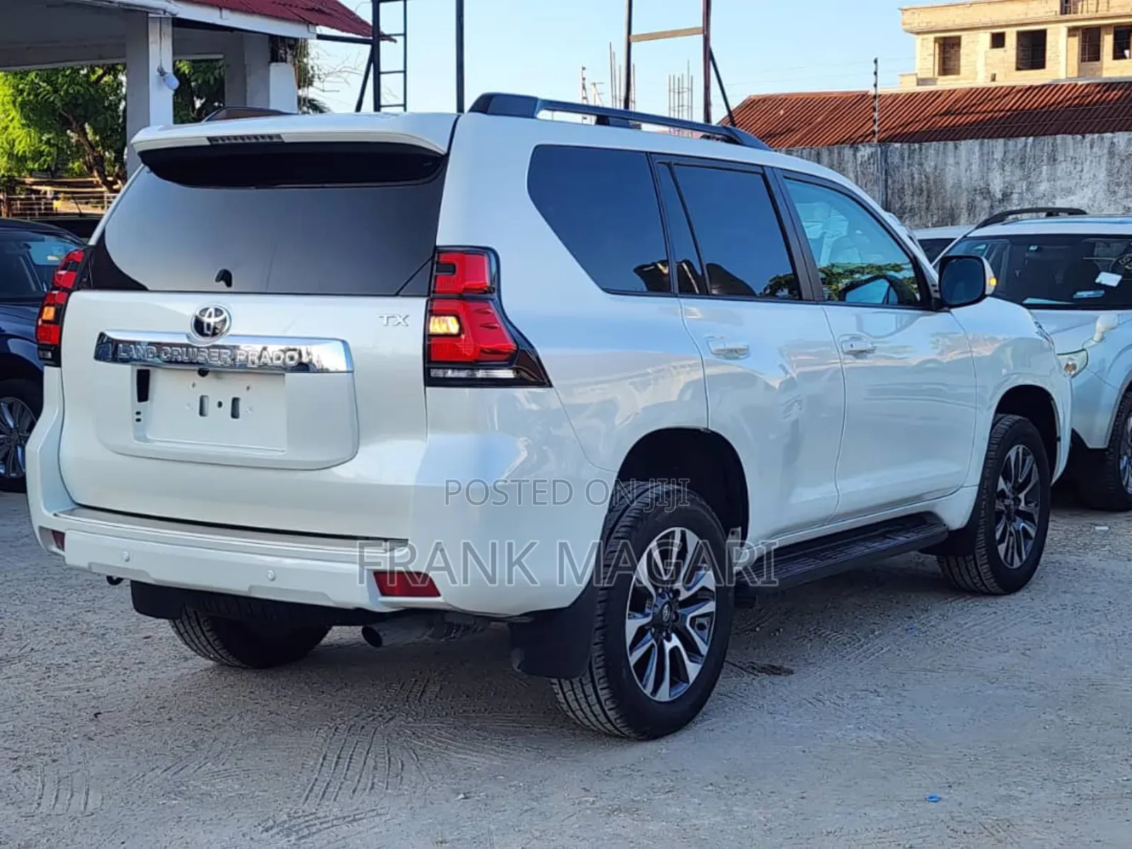 Toyota Land Cruiser Prado 2022 White