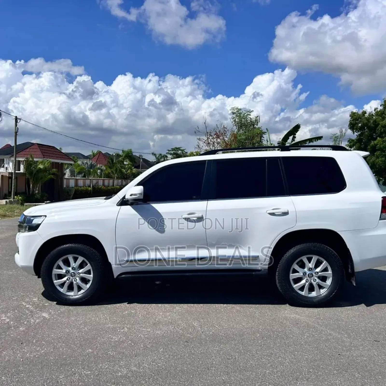 Toyota Land Cruiser 2020 White